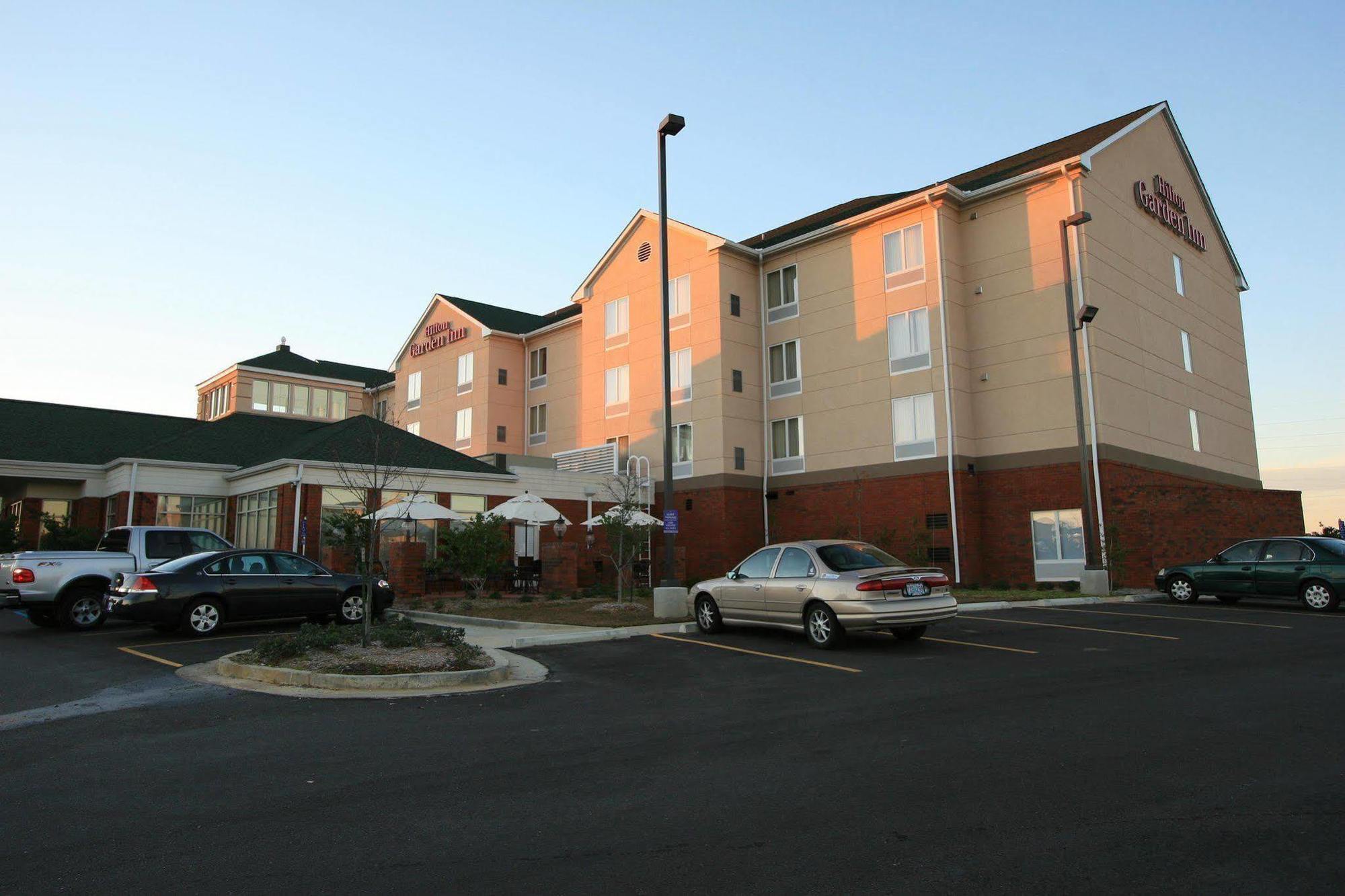 Hilton Garden Inn Hattiesburg Extérieur photo